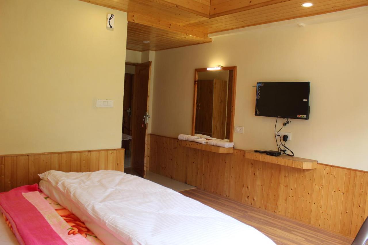 Manalsu Guest house